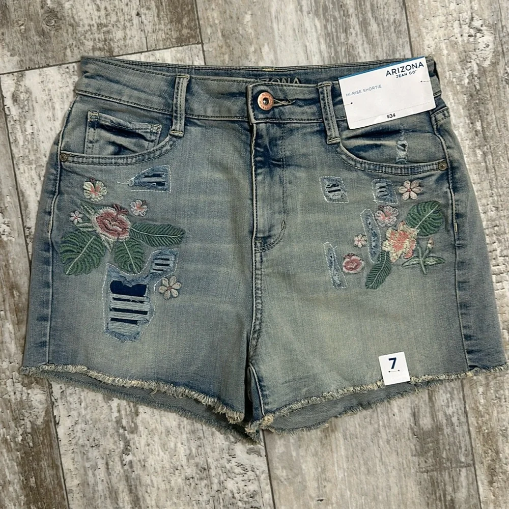 Arizona Jean Co Hi-Rise Shortie embroidered jean shorts